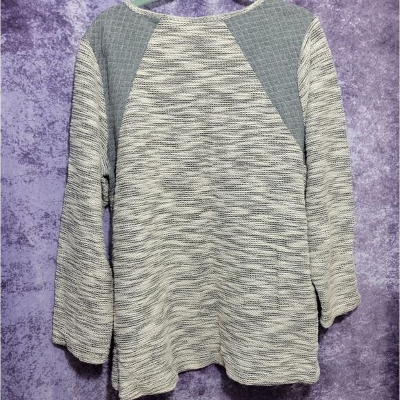 Womens Gray Sweater  - Picture 10 of 10